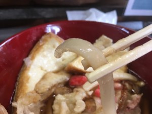 米粉１００％の「田子山富士うどん」